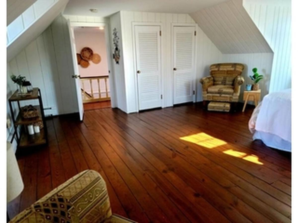 Downingtown Manor - 1900S Farmhouse With Creek Views Exteriér fotografie